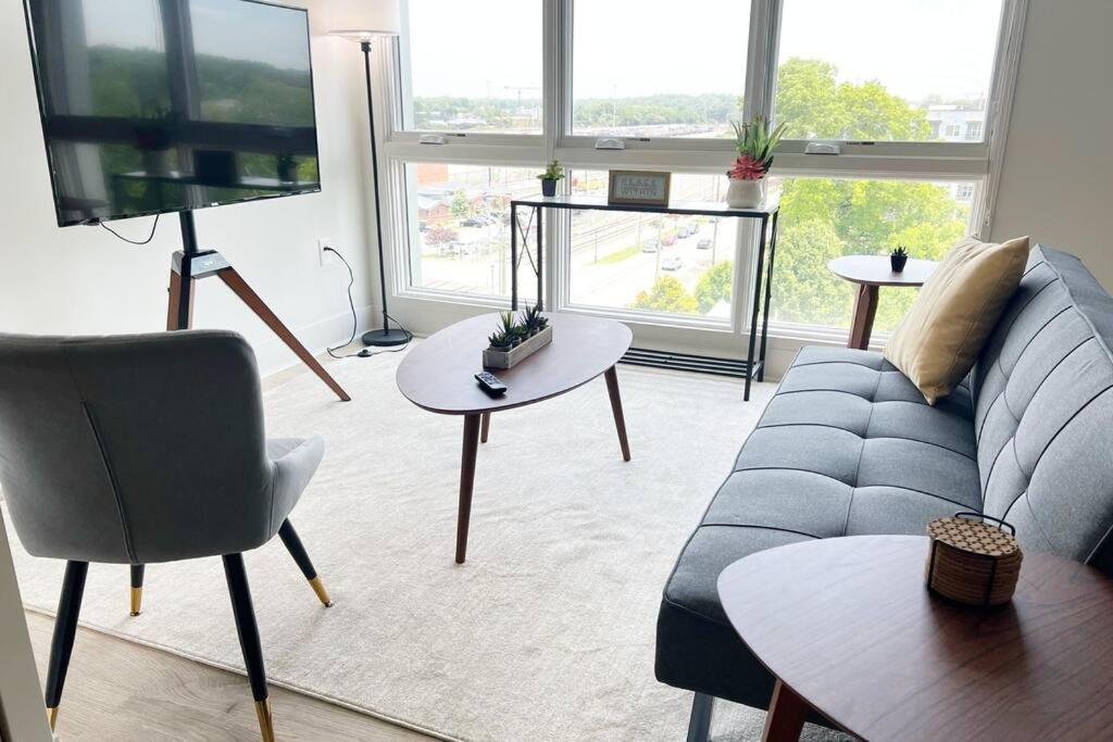 Studio Apartment, Queen Bed, Wifi, Kitchen, Washer & Dryer In Charlotte Luaran gambar